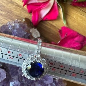 Elegant sterling Silver  925 JD CZ  and Blue Gemstone Ring size 8